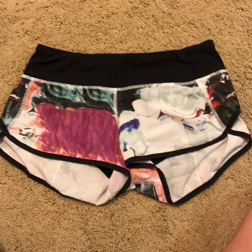 Lululemon speed up short